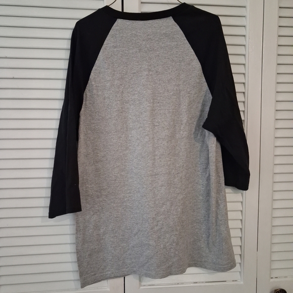 Gildan Women's Raglan Shirt - Picture 3 of 4